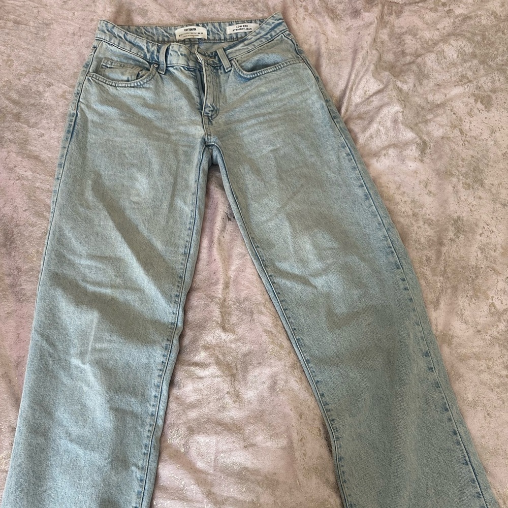 Cotten on jeans low rise barley worn size 2 small